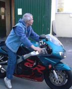 996431_15099_profile