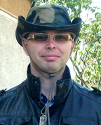 996951_25728_profile