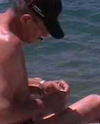 998499_32967_profile