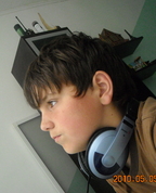 999557_86141_profile