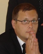 990797_10242_profile